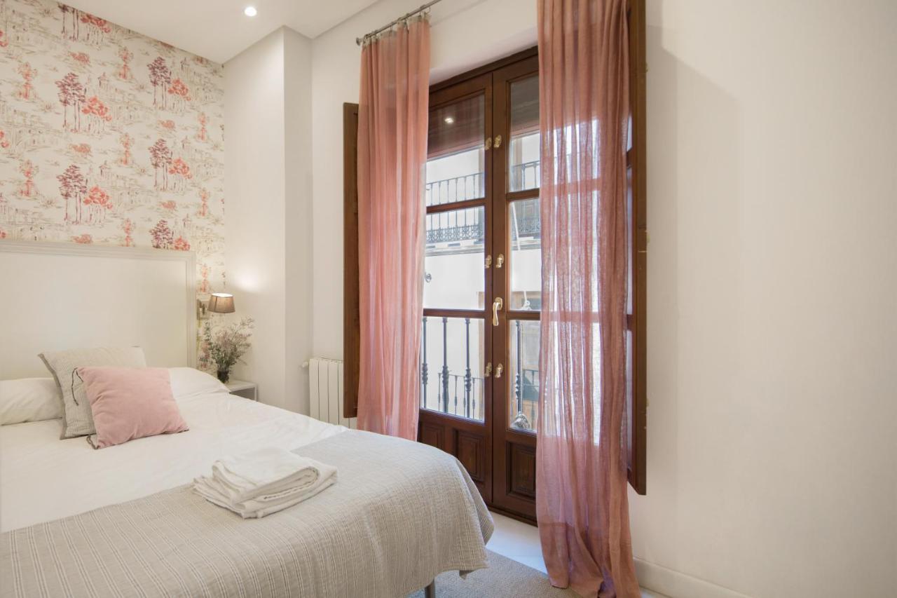 Lateral Suite Rodo Sevilla Exterior foto